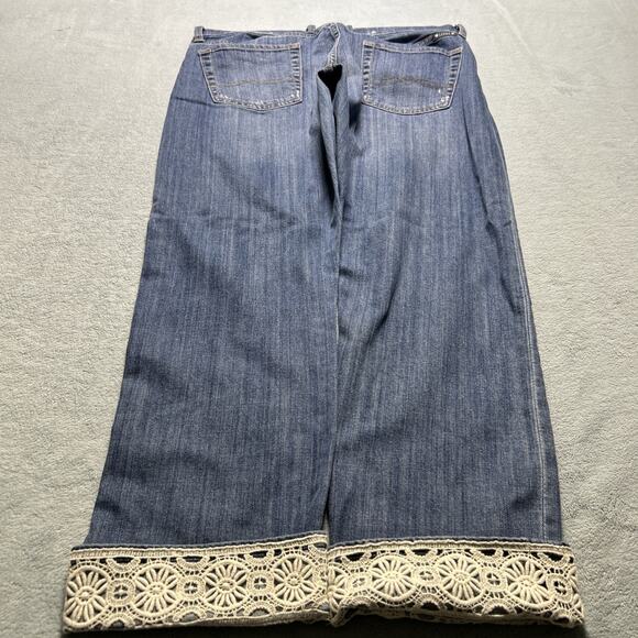 Y2k Lucky Brand Beyond Baggy Capri Jeans Women 10/30 36x26 Floral Wide Leg 2000s - Picture 1 of 16
